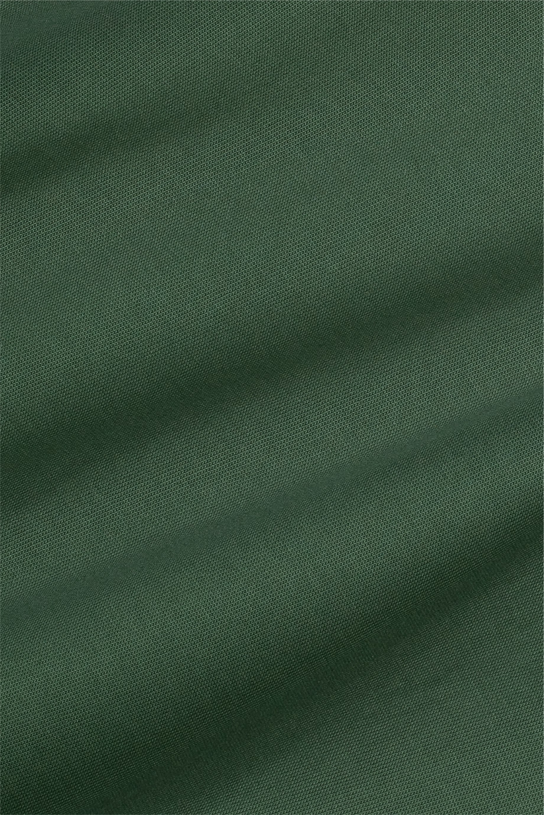 Green Treehugger - Image 6